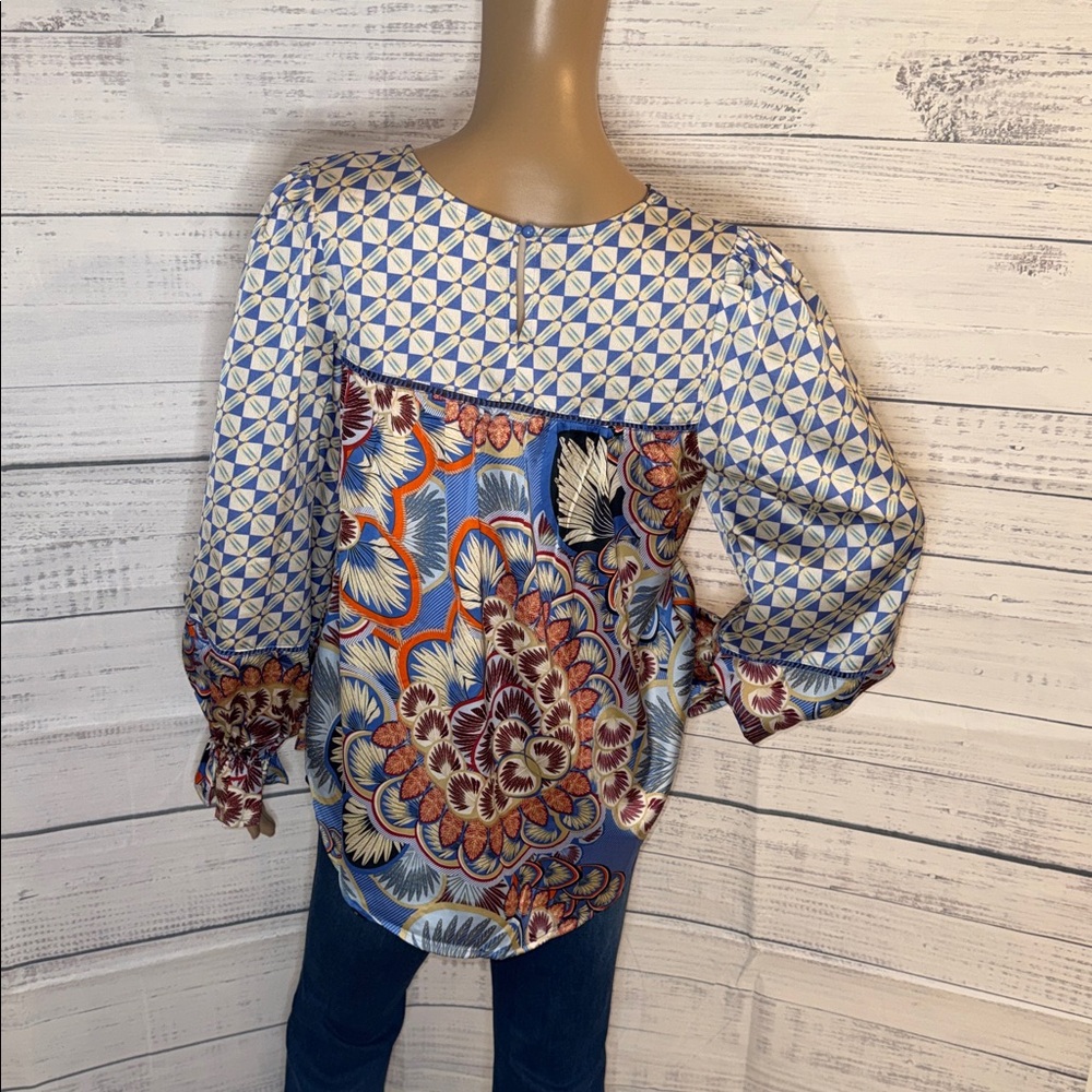 NWOT Printed Long-Sleeve Blouse in Light Blue and Multicolor - Picture 6 of 6